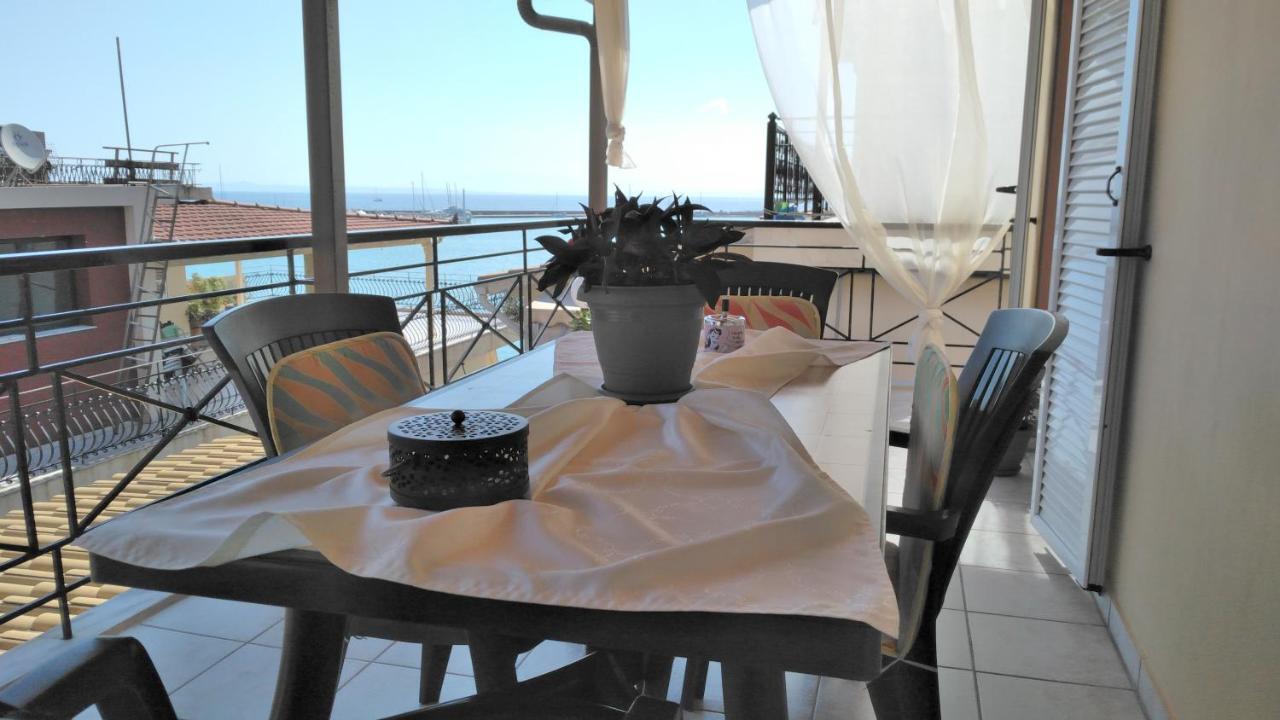 Port View Apartment Zakintos Dış mekan fotoğraf